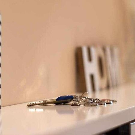 Apartamento 3 En Estadio Del Sevilla 8 Plazas Y M Buitenkant foto